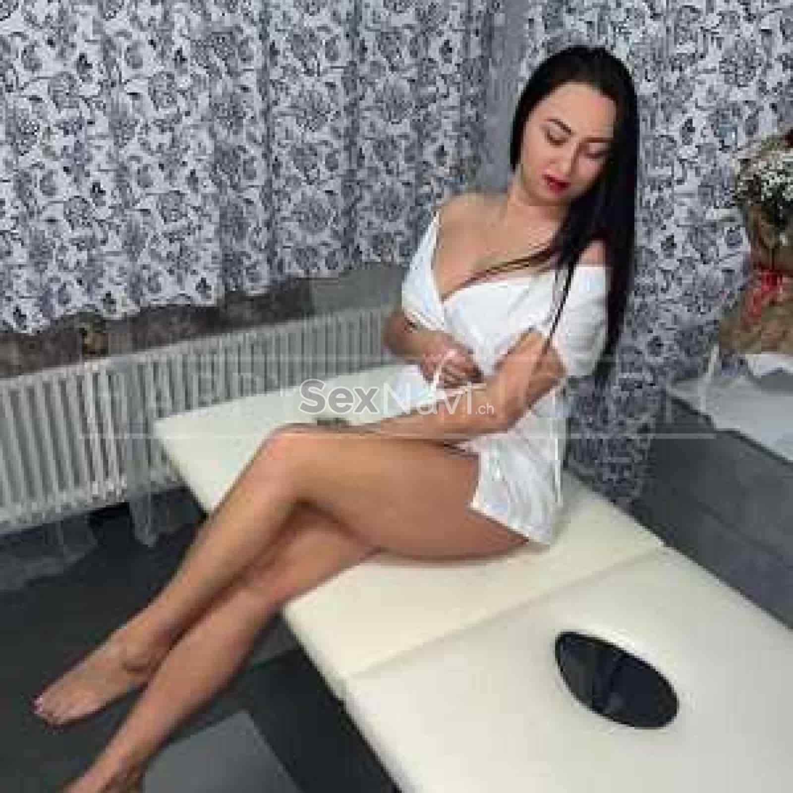 Sandra Massaggi Ragazza di 1.72 cm, molto am Lugano, Schweiz, Tessin