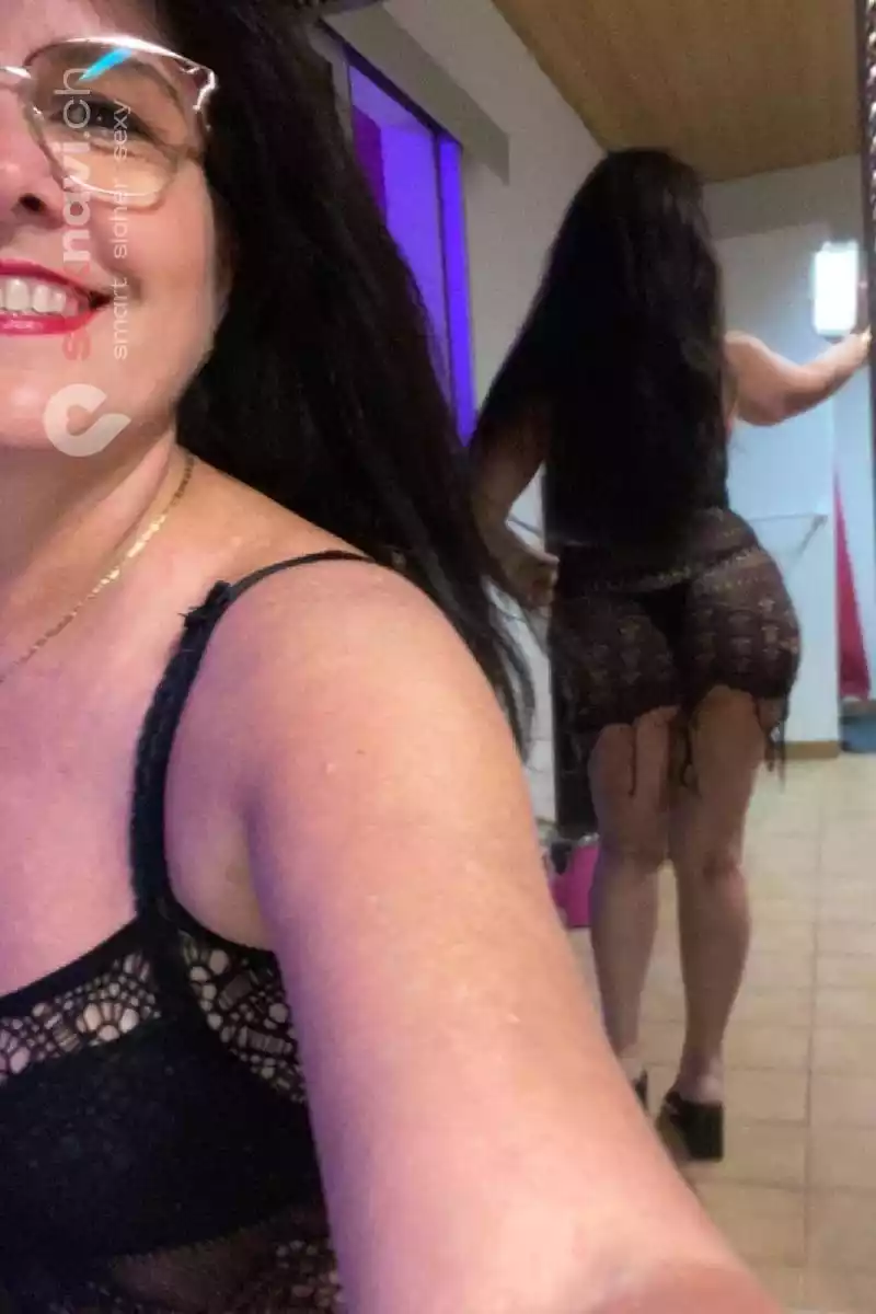 Rosi COUGAR COUGAR NYMHO Waadt, Schweiz, Neuchatel / Neuenburg, Yverdon-les-Bains, Fribourg / Freiburg