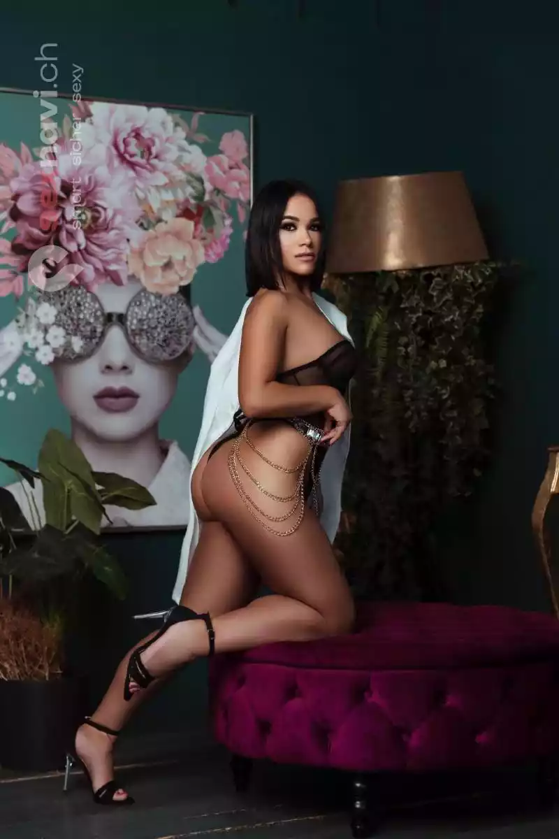 Lilly Heiss und traumhaft! Z&uuml;rich Umgebung, St.Gallen, Z&uuml;rich Stadt, Oftringen, Schweiz