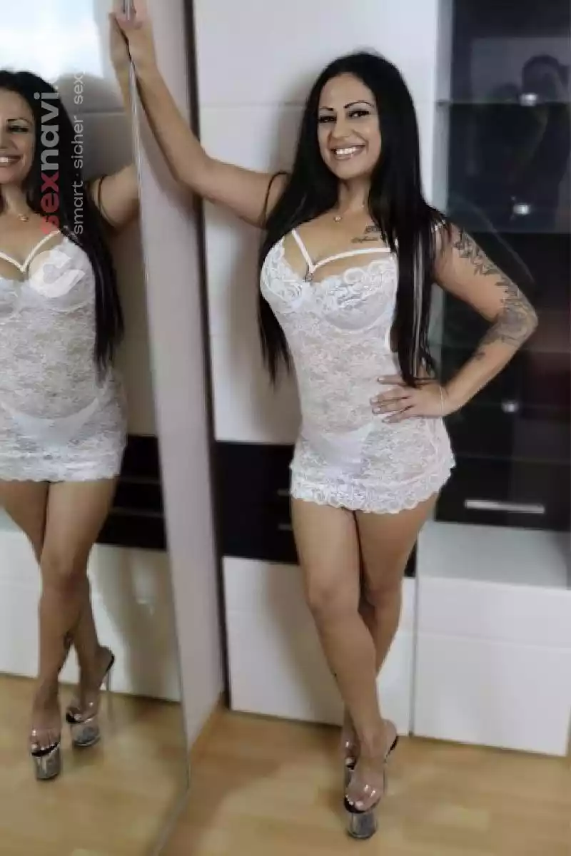 Lena ab 11.12 Anal geiles xxx Mädchen St.Gallen, Österreich, Thurgau, Schweiz, Müllheim Dorf