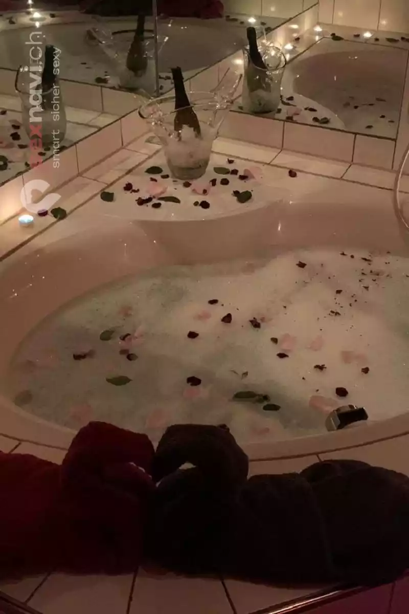 !!! Viel Geld !!!! Exklusiver Club &ndash; viel Geld Z&uuml;rich Umgebung, Zug, Z&uuml;rich Stadt, Schweiz, Adliswil