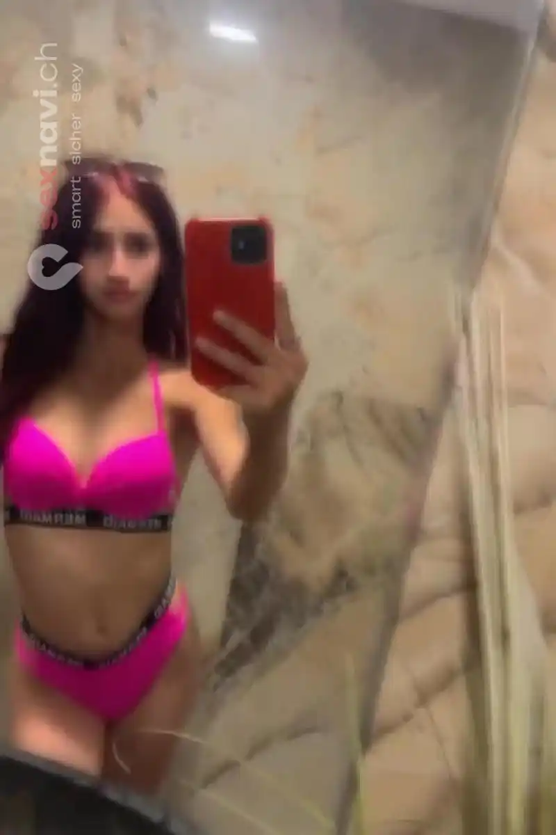 SKINNY-LENA Brandheiss... Ganzkörpermassage Zürich Umgebung, Schaffhausen, Zürich Stadt, Schweiz, Thayngen