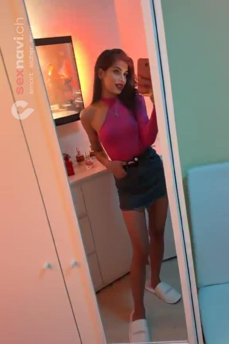 Ana Schlucken Königin 👄 Privates Video Luzern, Zürich Stadt, Schweiz, Luzern , Schwyz