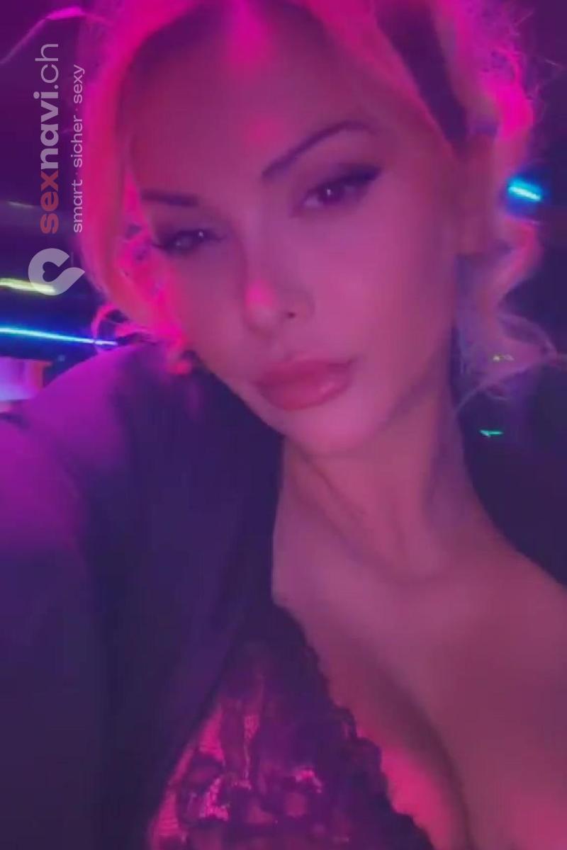 Emilia Zu suss 🍯 Hodenmassage Basel, Basel, Deutschland, Schweiz