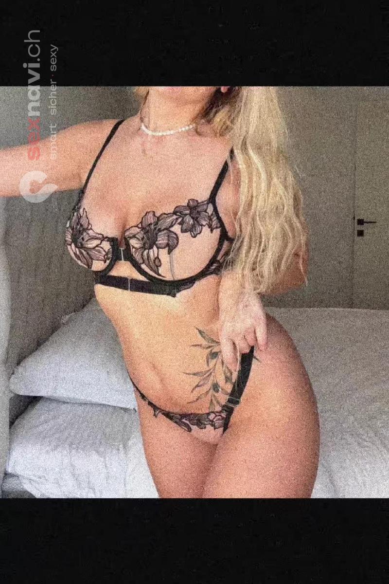 Blonde Nutte Alles inklusive Anal und Sch Striptease/Lapdance Bern Umgebung, Aargau, Schweiz, Solothurn