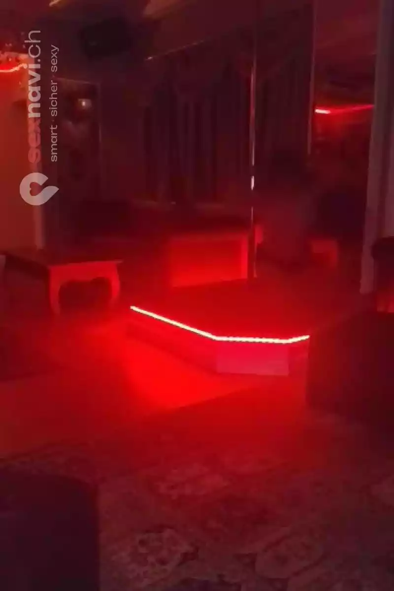 ZEYNEP 19 Jahre und Anfängerin Ins Gesicht spritzen Basel, Basel, Schweiz