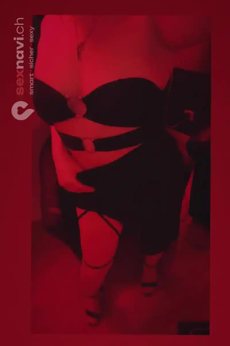 Emma ❤️ Deepthroat Queen ❤️ Reizwäsche Bern Stadt, Schweiz, Biel/Bienne - Grenchen, Solothurn, Lengnau BE