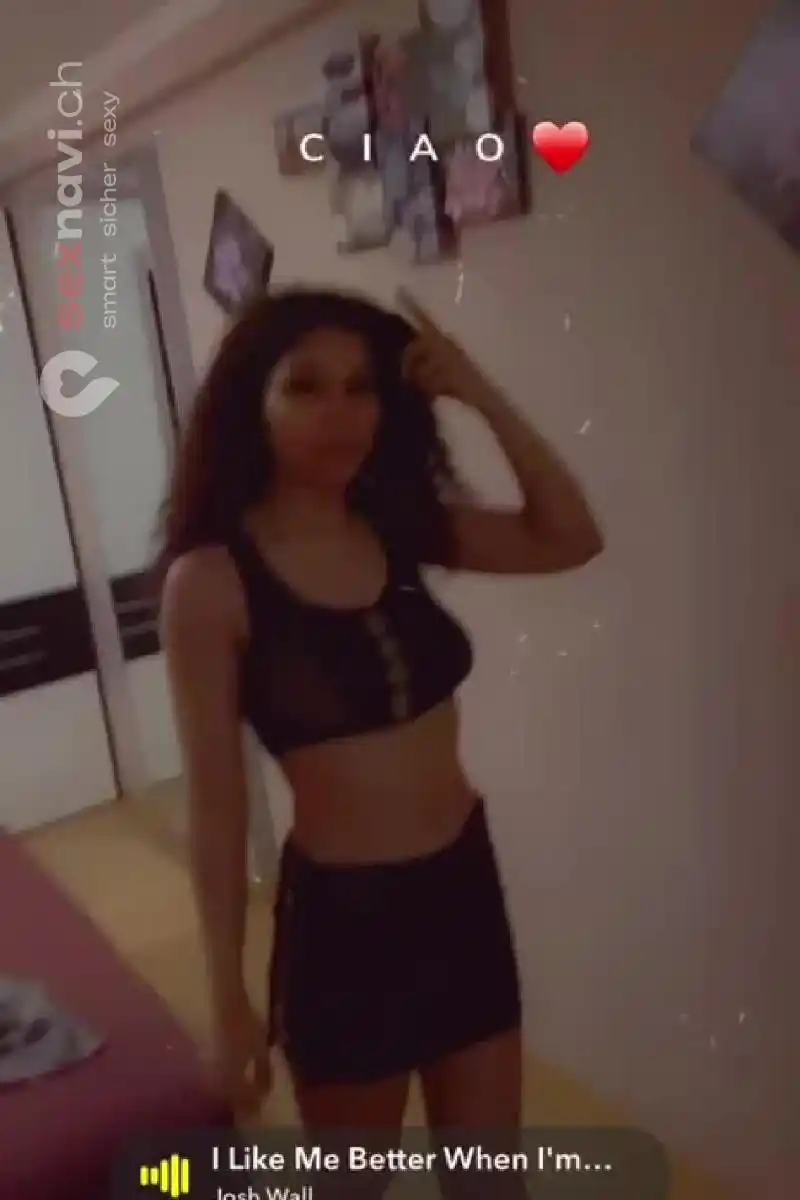 Teeny Nelly xxx neue Teeny Erotische Massagen St.Gallen, Österreich, Thurgau, Schweiz, Müllheim Dorf