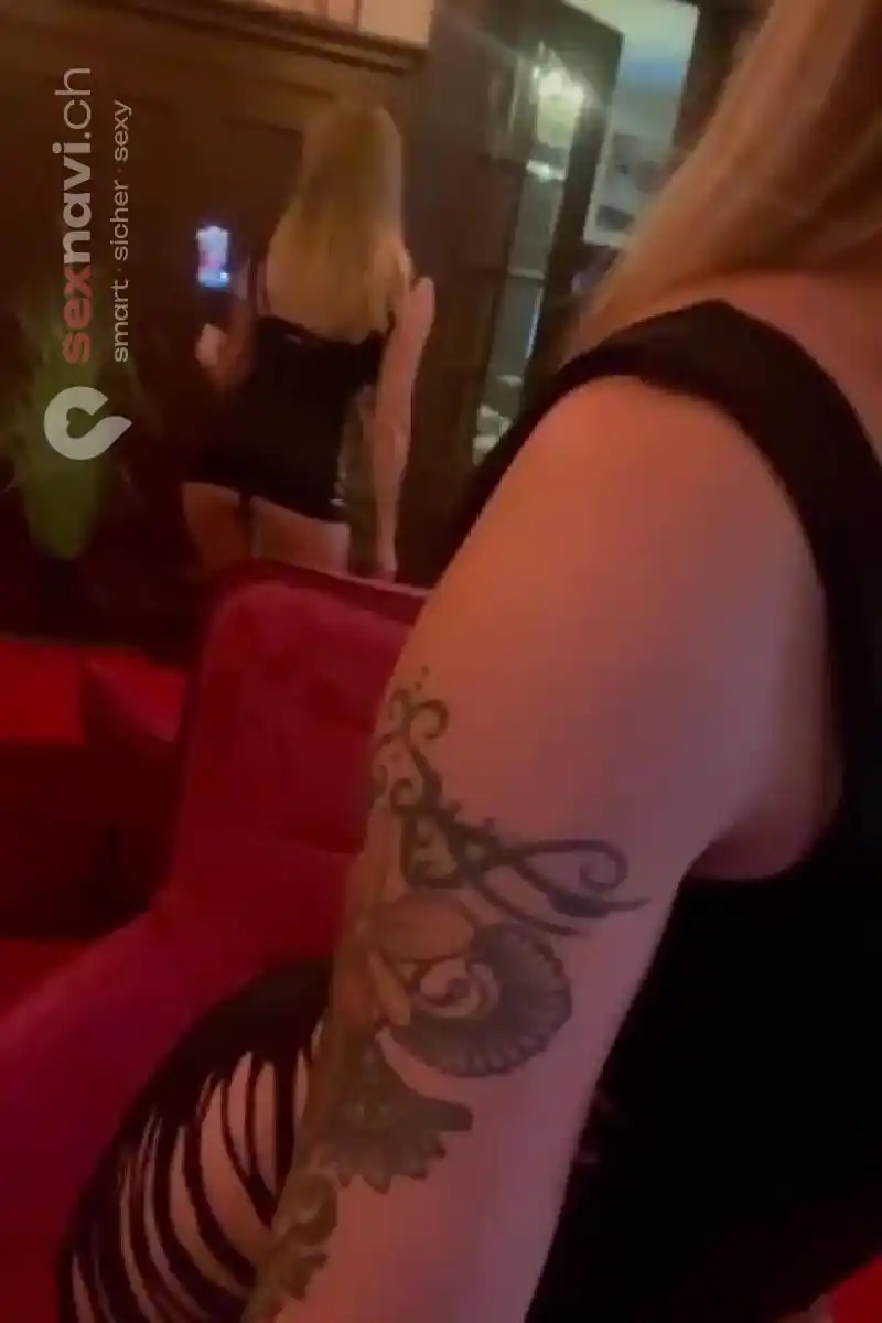 Leticia MILF BRASILIAN MILF BEST BJ Spanking (passiv) Bern Stadt, Schweiz, Biel/Bienne - Grenchen, Solothurn, Yverdon-les-Bains