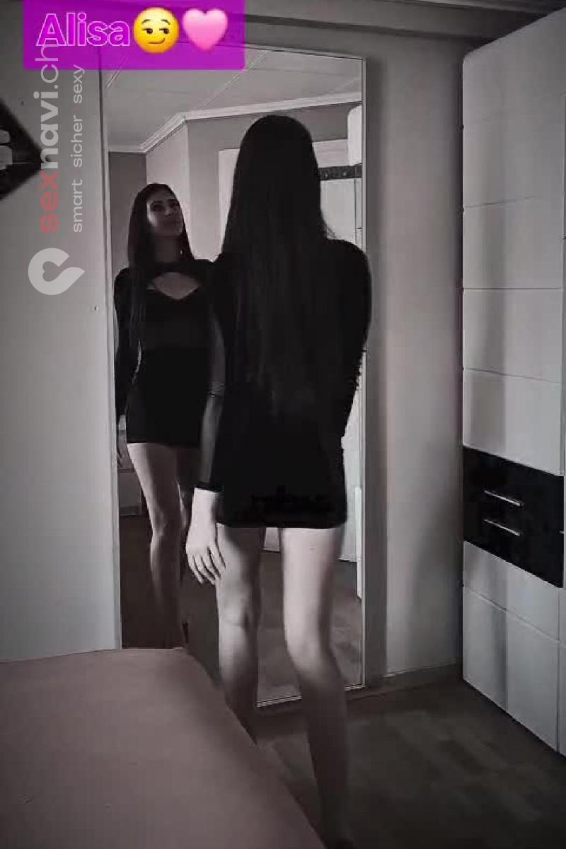 Alisa SKINNY TEENY GIRL Feinmassage St.Gallen, Österreich, Thurgau, Schweiz, Müllheim Dorf