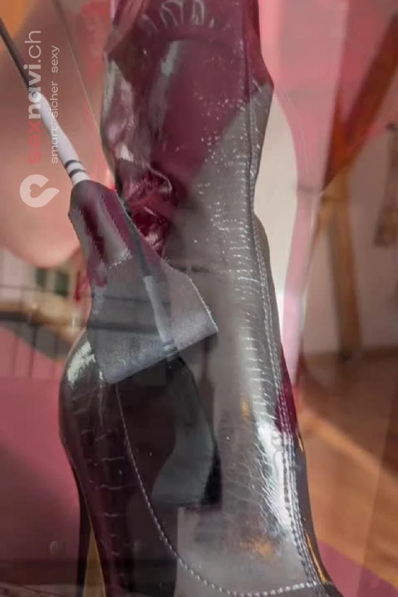 Julia 💦🔱 GOLDENSHOWER Körperbesamung Österreich, Aargau, Schweiz, Zofingen