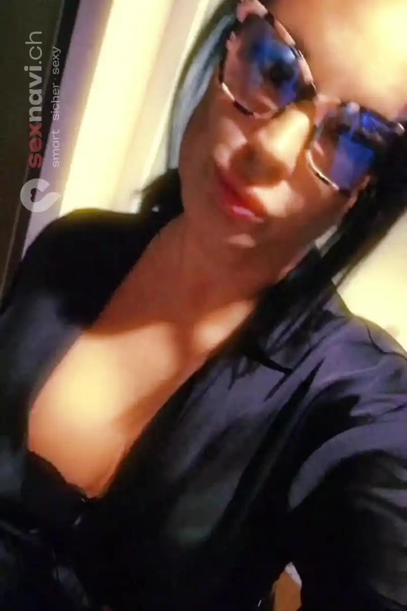 Nikolett Privat und Diskret in Chur 69 Position Graubünden, Schweiz, Bern