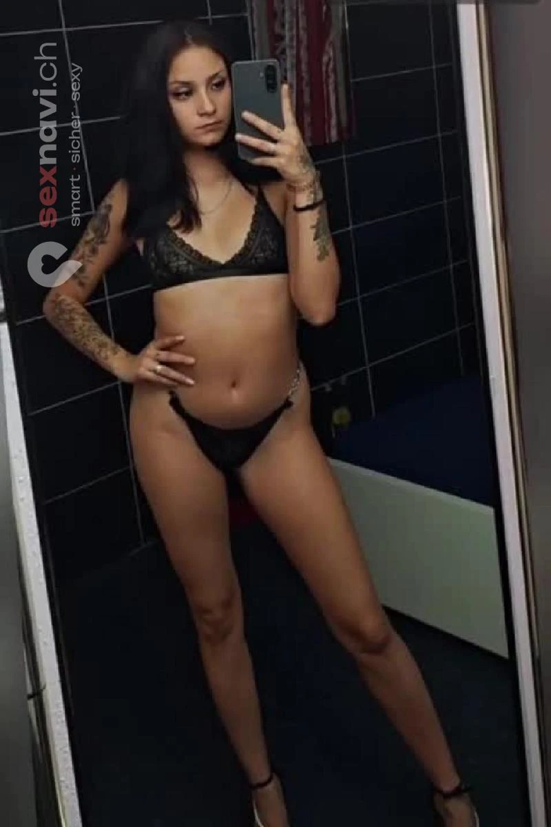 Liza bis 4.10 Skinny xxx Mädchen Ganzkörpermassage St.Gallen, Österreich, Thurgau, Schweiz, Müllheim Dorf