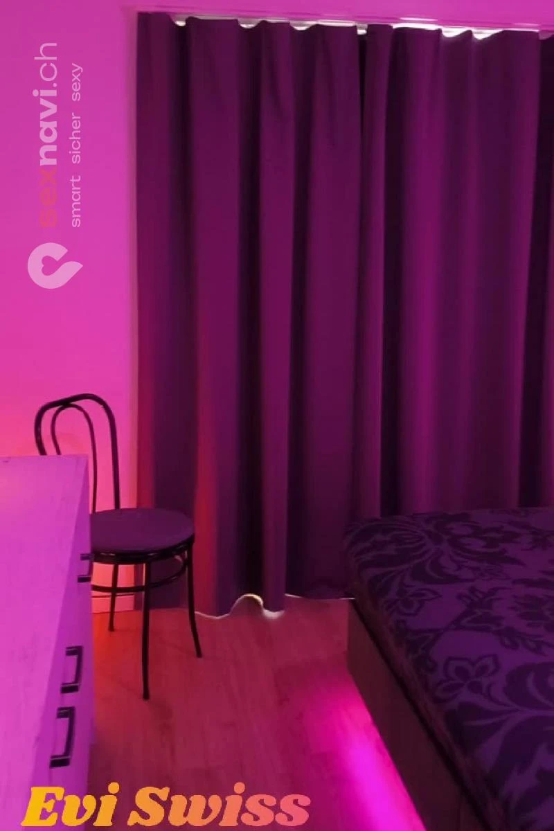 Evi 👠  Sexy Schweizerin 🇨🇭 Zungenküsse Zürich Umgebung, Aargau, Schweiz, Luzern , Hallwil